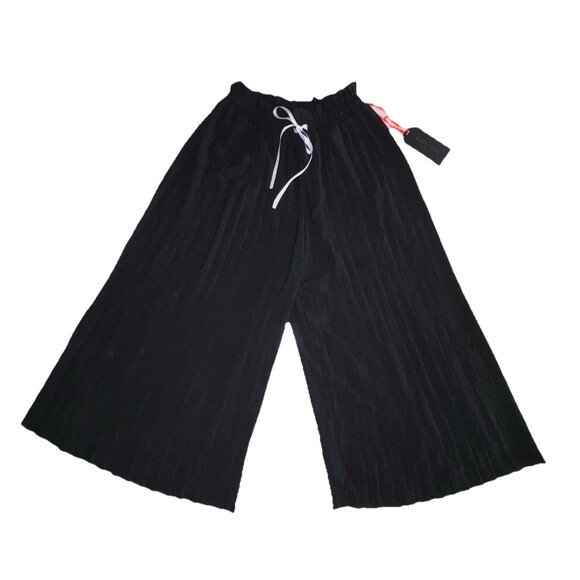 C'est Toi Black Pleated Wide Leg Culotte Pants High Rise Elastic Waist Small NWT - Picture 1 of 9